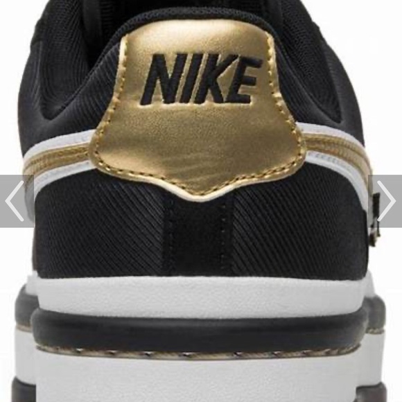 Nike Limited Edition Women’s Vandal 2K Metallic Gold Sneakers Wedge, Size 7 - Picture 10 of 10